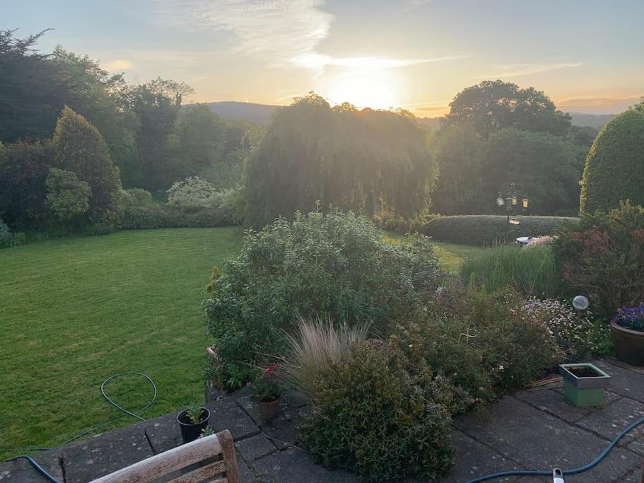 Self Catering Apartment At Beechwalk House. Enniskerry Eksteriør bilde